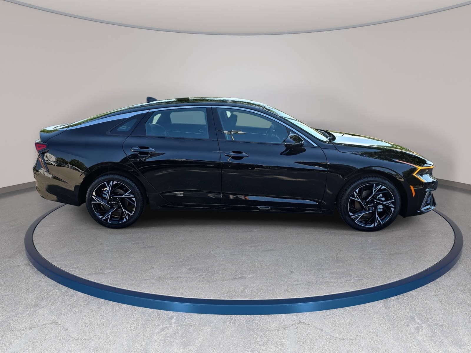 New 2026 Kia K5 GT-Line FWD image 4