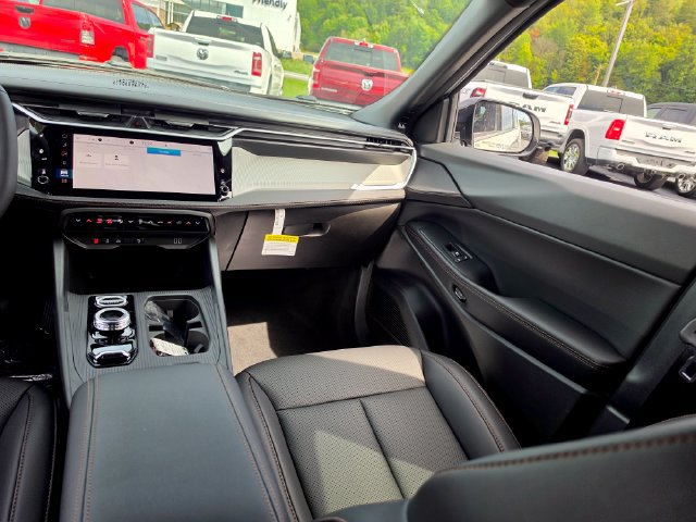 New 2026 Jeep Cherokee Limited AWD/4WD image 13