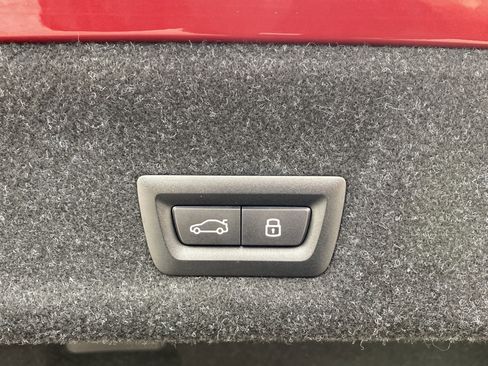 Used 2025 BMW M340i w/ Premium Package image 47