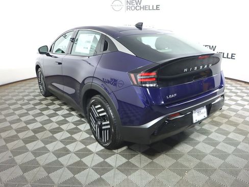 New 2026 Nissan Leaf SV+ w/ Floor Mat Package (SV+) image 6