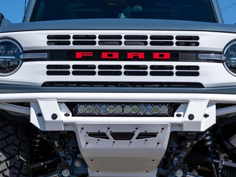 New 2025 Ford Bronco Heritage Edition image 13