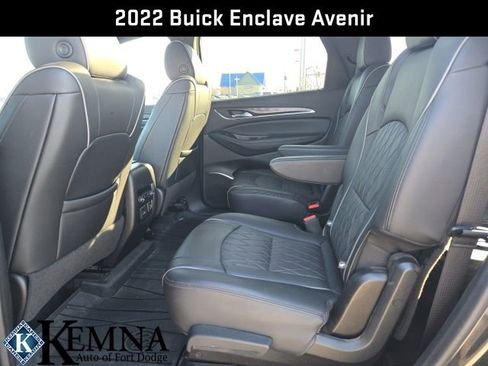 Used 2022 Buick Enclave Avenir w/ Avenir Technology Package image 10