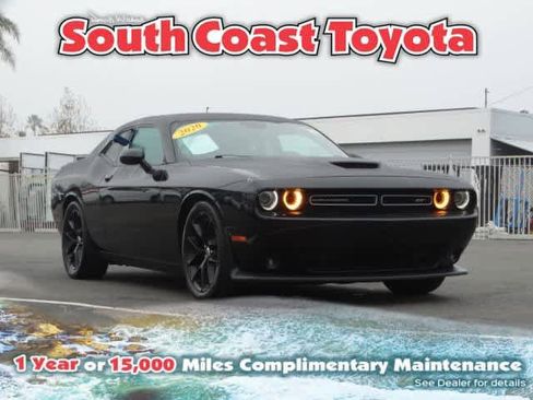 Used 2020 Dodge Challenger GT image 1