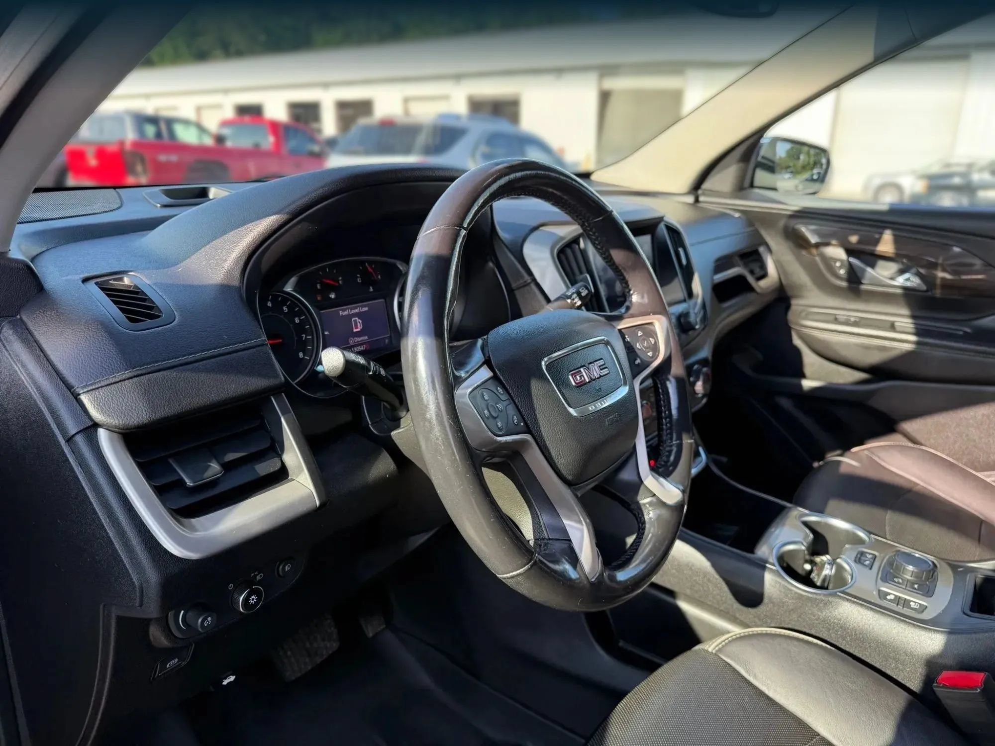 Used 2019 GMC Terrain Denali w/ Advanced Safety Package AWD/4WD image 17