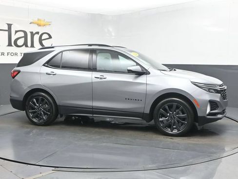 Used 2023 Chevrolet Equinox RS w/ RS Leather Package FWD image 1