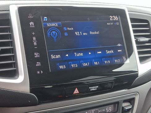 Used 2020 Honda Ridgeline RTL image 17