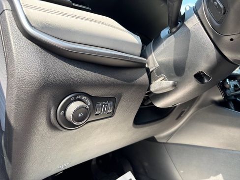 Used 2026 Jeep Compass Limited AWD/4WD image 23