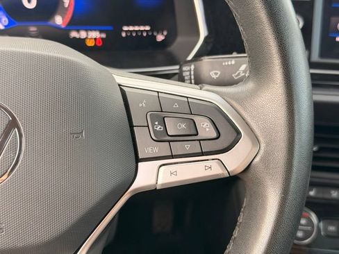 Used 2024 Volkswagen Jetta SE FWD image 26