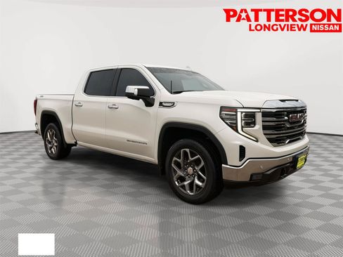 Used 2022 GMC Sierra 1500 SLT AWD/4WD image 1