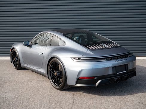 Certified 2026 Porsche 911 Carrera GTS image 3