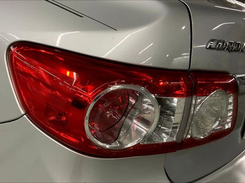 Used 2012 Toyota Corolla LE FWD image 26