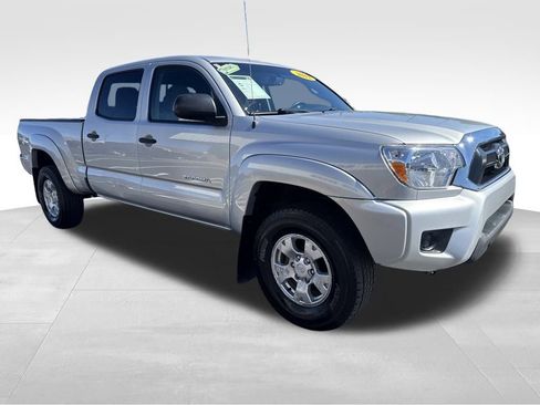 Used 2012 Toyota Tacoma 4x4 Double Cab image 7