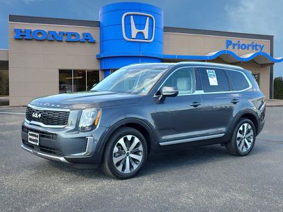 Used 2022 Kia Telluride EX w/ EX Premium Package