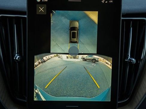 New 2026 Volvo XC60 B5 Plus w/ Climate Package image 43