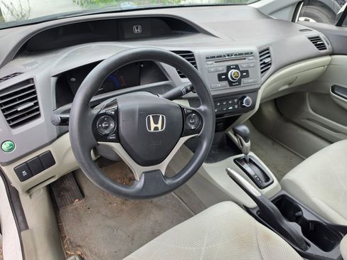 Used 2012 Honda Civic LX image 4