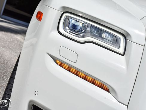 Used 2015 Rolls-Royce Ghost image 35