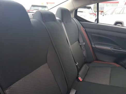 Used 2024 Nissan Versa SR image 9