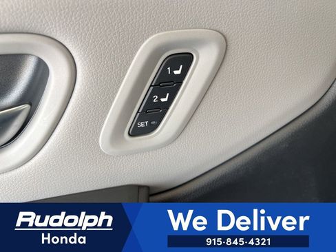 New 2025 Honda Pilot Touring image 32
