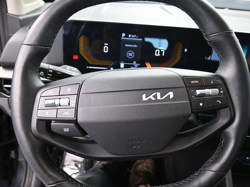Used 2026 Kia Sportage LX FWD image 37