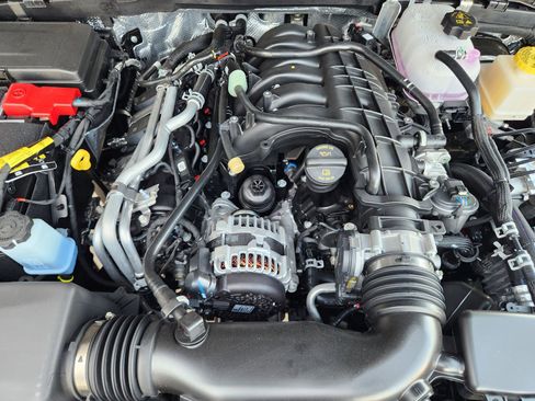 New 2025 Jeep Gladiator Rubicon image 23