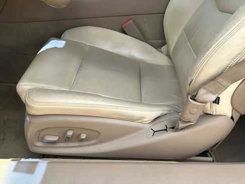 Used 2014 Cadillac ELR w/ Luxury Package FWD image 16