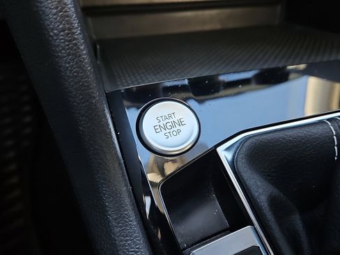 Certified 2024 Volkswagen Taos S image 18