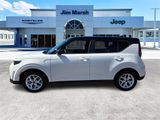 Used 2024 Kia Soul S image 3