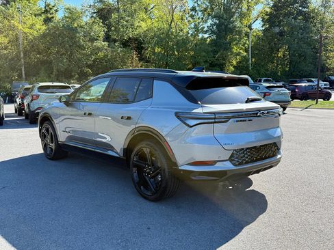 New 2025 Chevrolet Equinox EV RS image 4