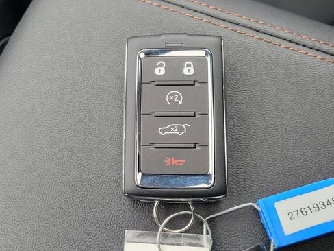 New 2026 Jeep Cherokee Limited image 9