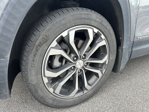 Used 2019 GMC Terrain SLT w/ Preferred Package FWD image 8