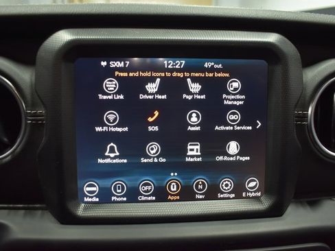 Used 2022 Jeep Wrangler Unlimited Sahara w/ Cold Weather Group image 22