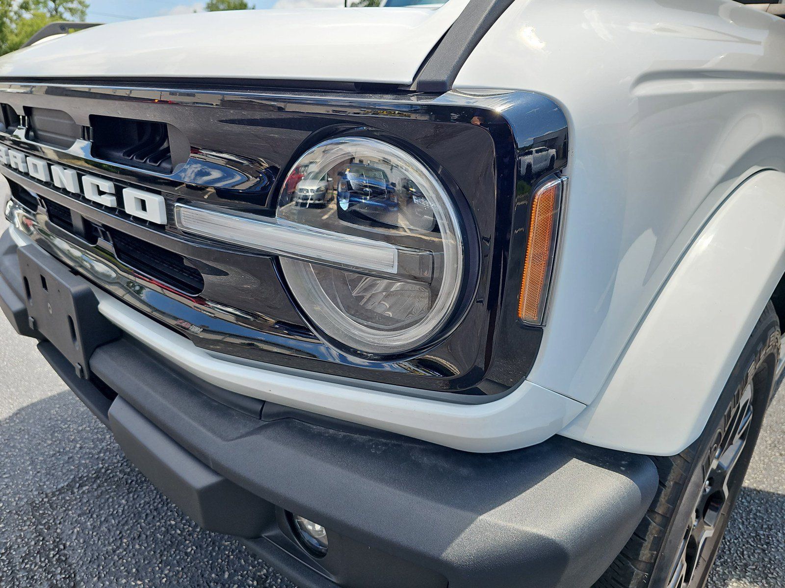 Used 2022 Ford Bronco Outer Banks AWD/4WD image 32