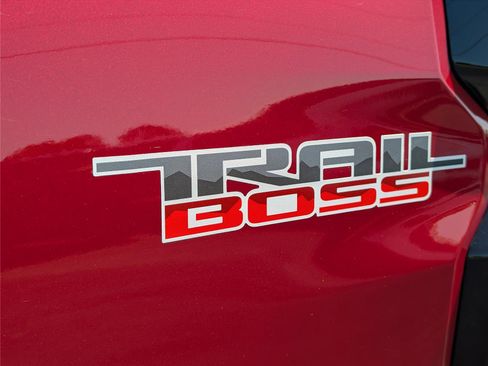 New 2026 Chevrolet Colorado Trail Boss AWD/4WD image 37