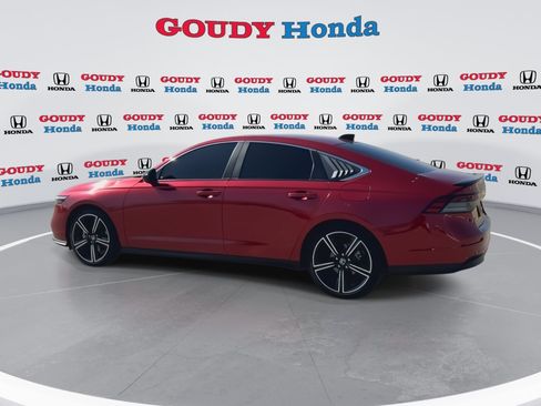 Certified 2025 Honda Accord Sport image 6
