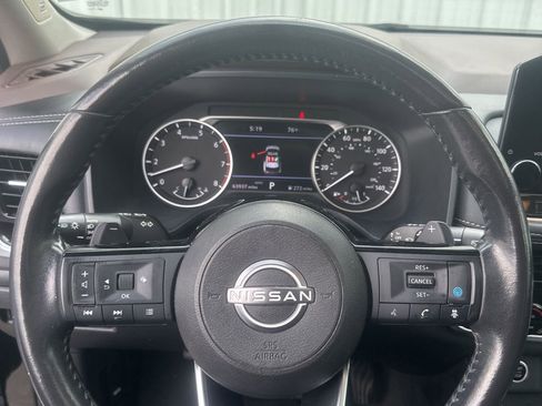 Used 2023 Nissan Rogue SL w/ SL Premium Package image 20