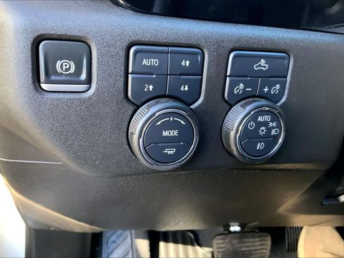 Used 2025 Chevrolet Silverado 1500 RST w/ Convenience Package II image 34