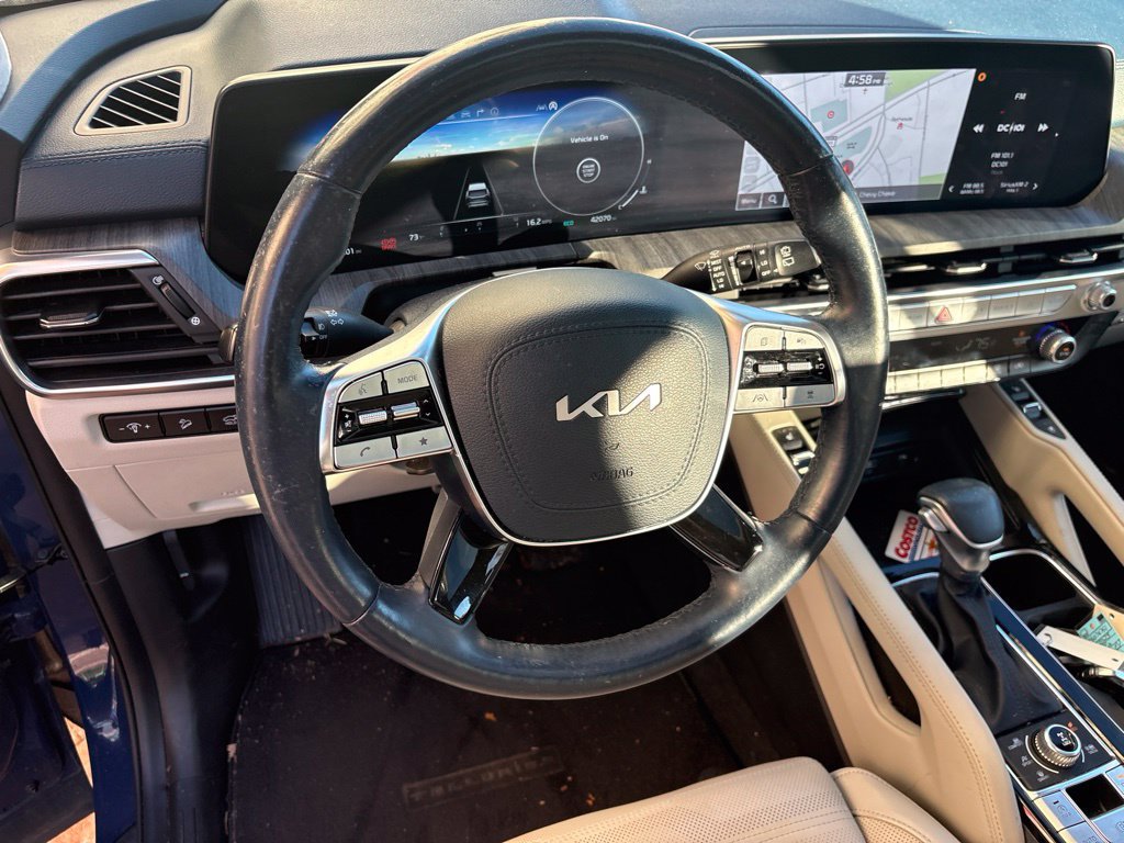 Used 2024 Kia Telluride SX Prestige AWD/4WD image 16