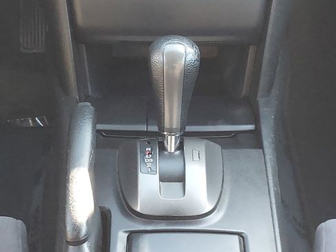 Used 2010 Honda Accord LX image 13