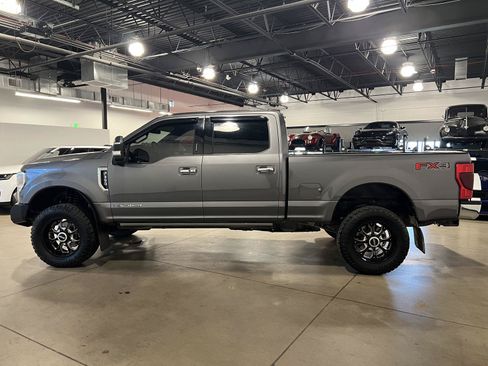 Used 2022 Ford F350 Lariat w/ Lariat Ultimate Package AWD/4WD image 6