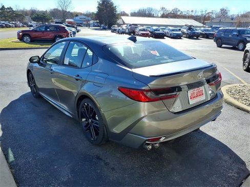 Used 2026 Toyota Camry XSE image 3