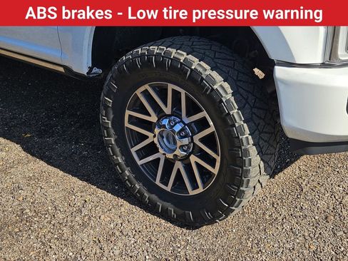 Used 2021 Ford F350 Platinum AWD/4WD image 14