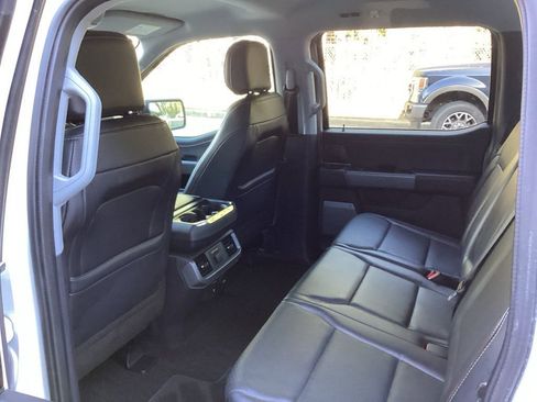 Used 2021 Ford F150 Lariat w/ Equipment Group 502A High image 35