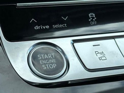 New 2026 Audi Q7 3.0T Premium Plus AWD/4WD image 16