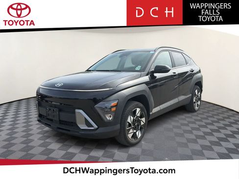 Used 2024 Hyundai Kona SEL AWD/4WD image 1