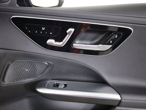 Certified 2025 Mercedes-Benz C 300 4MATIC Sedan image 58