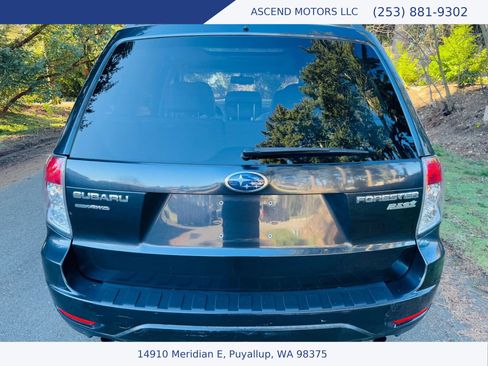 Used 2010 Subaru Forester 2.5X Premium AWD/4WD image 4