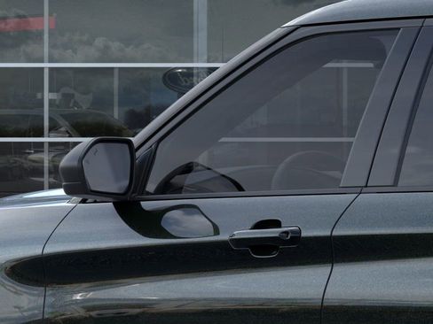 Used 2024 Ford Explorer XLT w/ Equipment Group 202A image 20