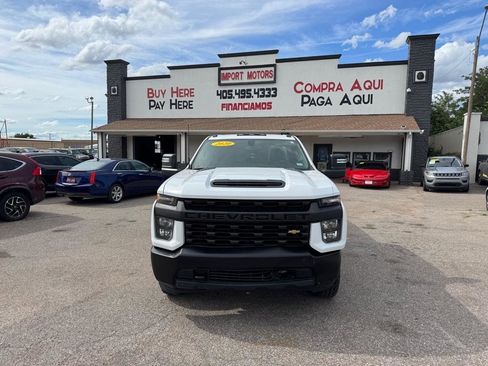 Used 2020 Chevrolet Silverado 2500 W/T w/ WT Convenience Package RWD image 2