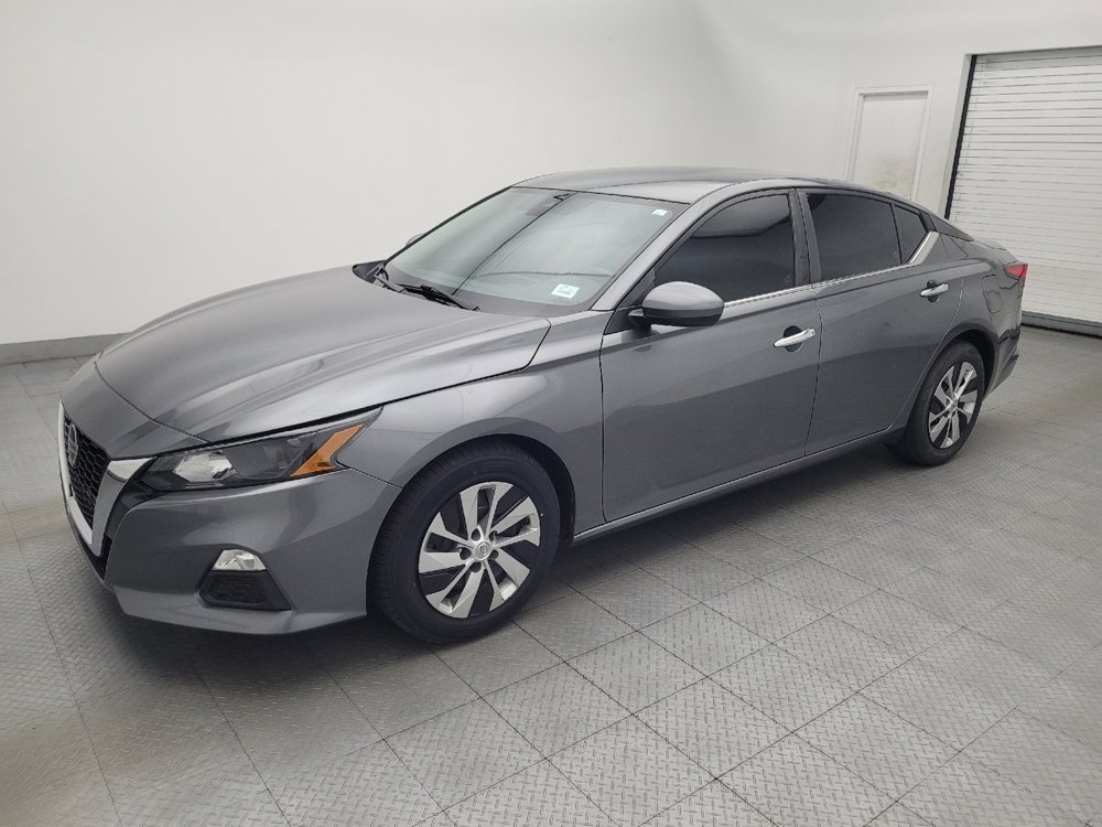 Used 2022 Nissan Altima 2.5 S FWD image 2