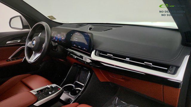 Used 2026 BMW X1 xDrive28i w/ Technology Package AWD/4WD image 34